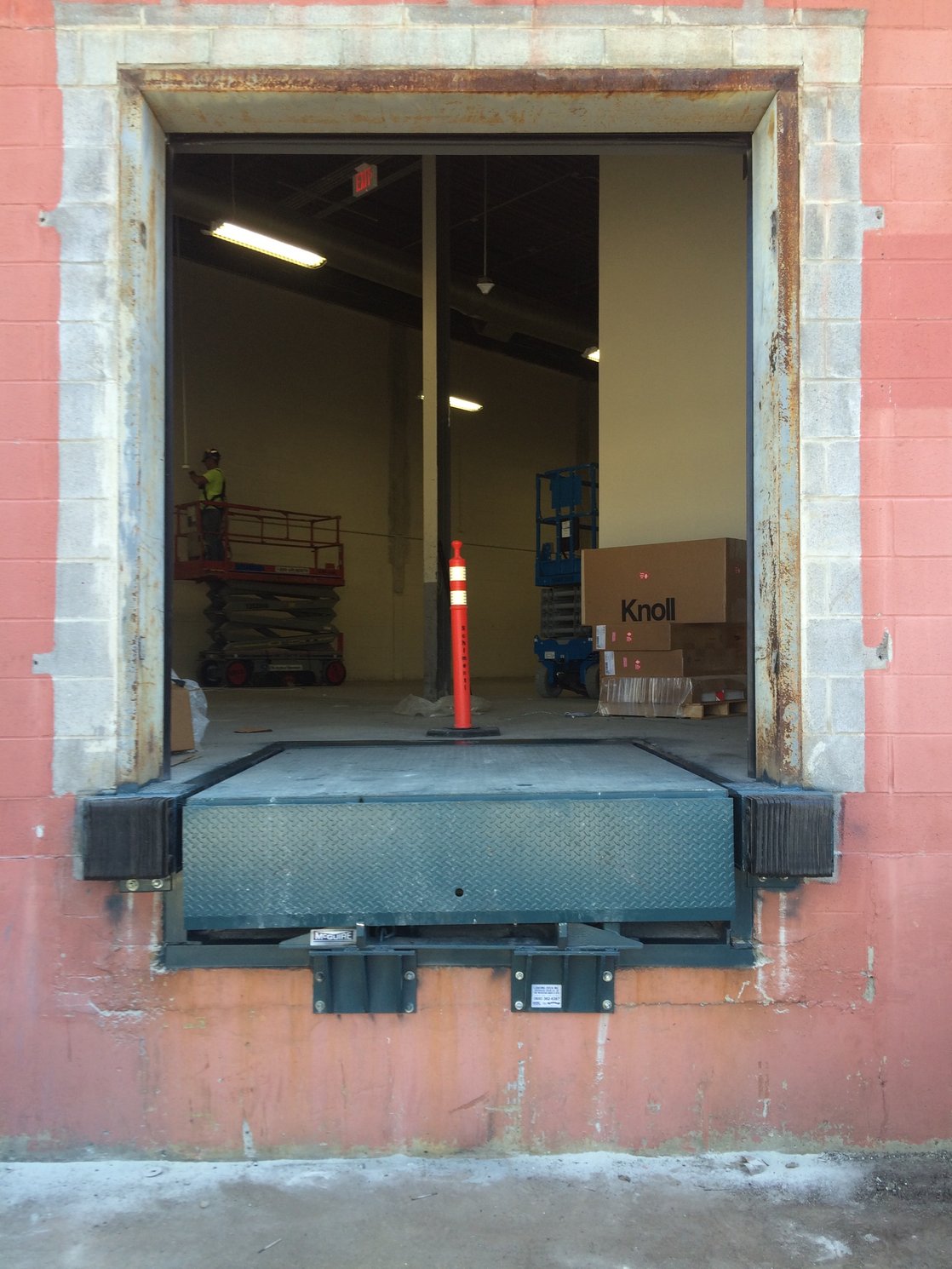 Extended Loading Dock Levelers & Tapered Dock Seals for Declining Driveways